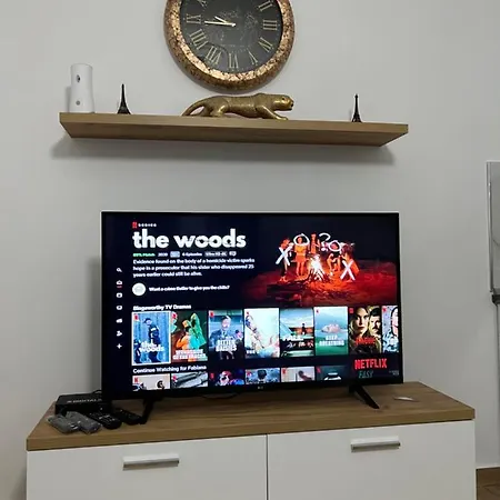 Apartment アパート